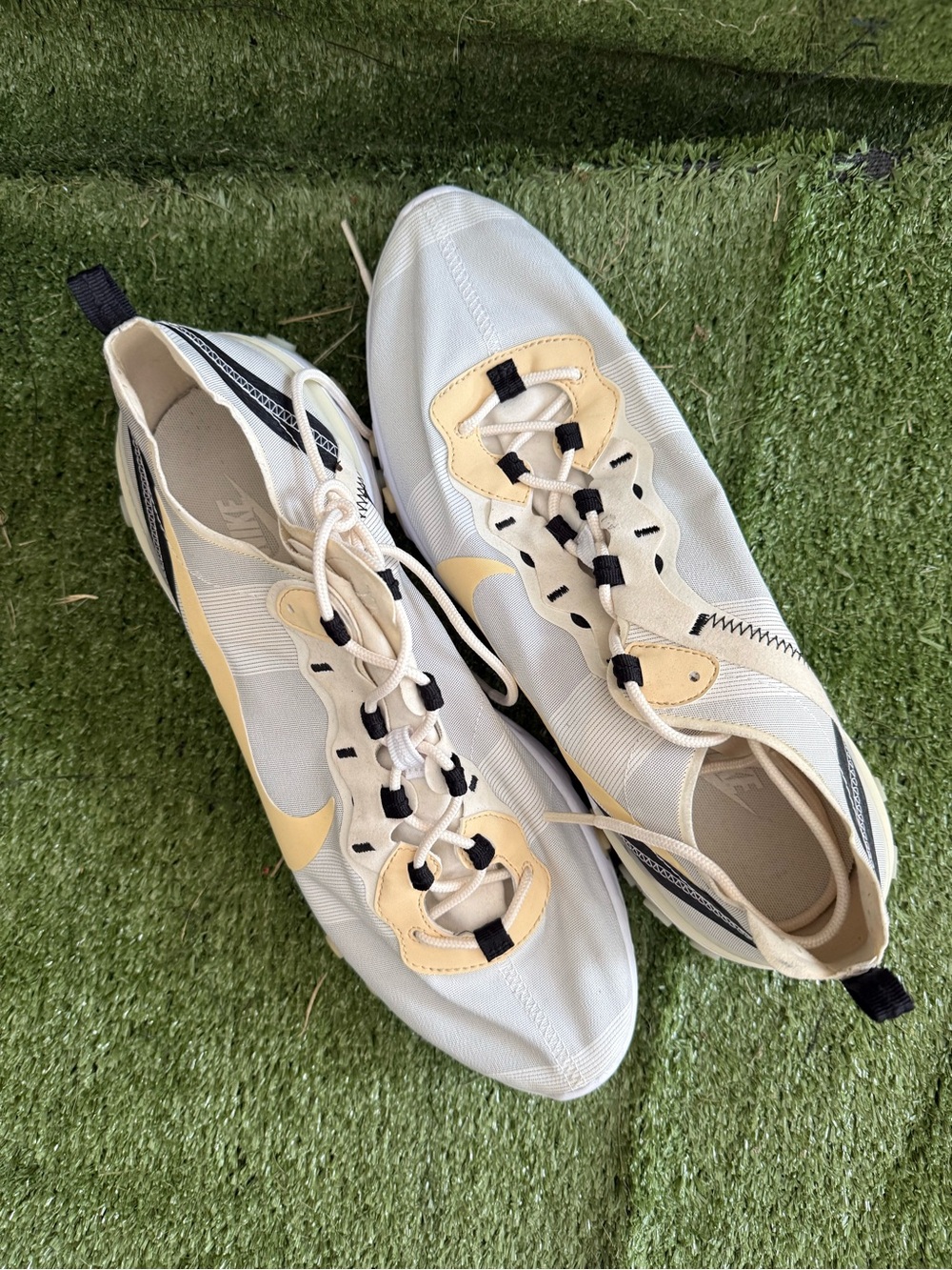 Nike Off-White and Pale Yellow Lace-Up Sneakers